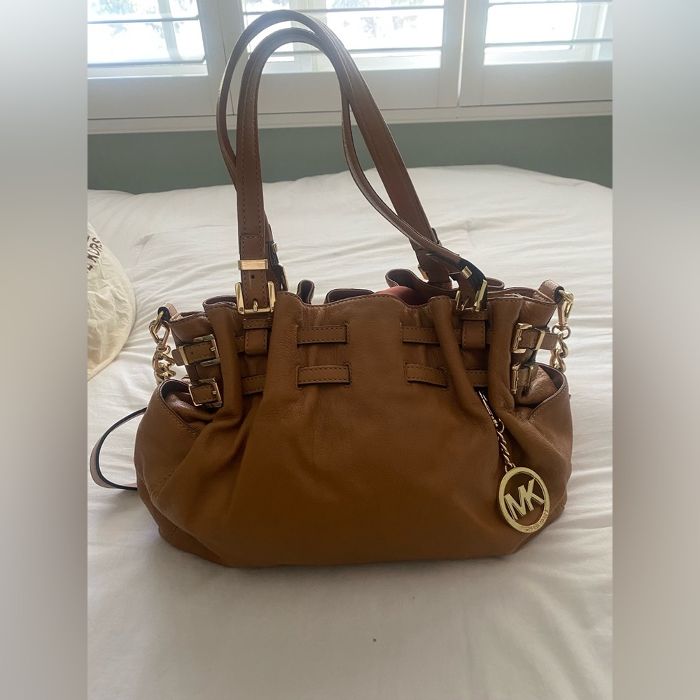 Beautiful Hobo Crossbody Michael kors Bag